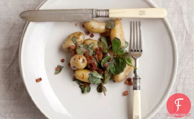 Salada De Batata Quente Com Beldroega E Pancetta