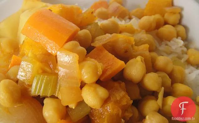 Cozinhe o livro: legumes refogados em estilo Marroquino