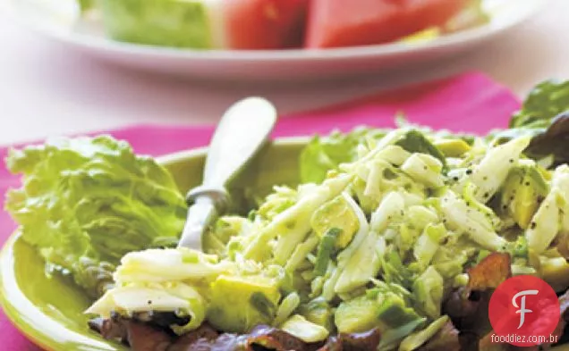 Salada de caranguejo, limão e abacate