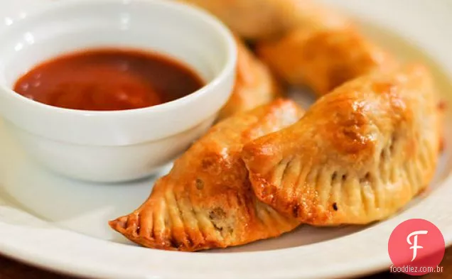Churrasco: Mini Empanadas De Porco Puxadas