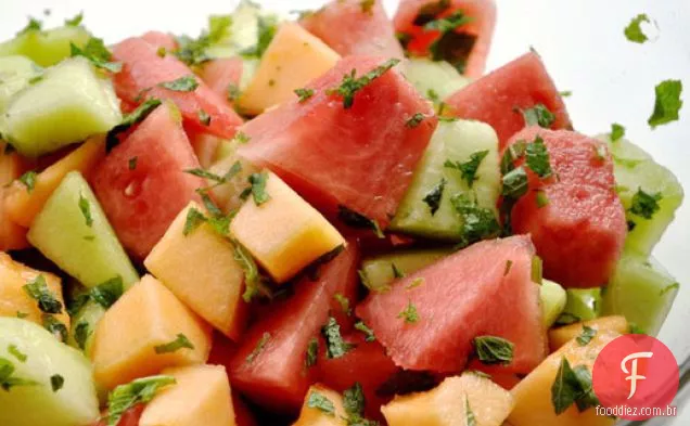 Três salada de melão com hortelã