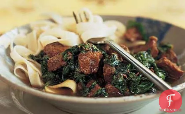 Canela-Macarrão De Carne