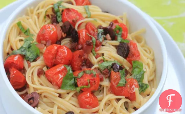 Linguine Com Tomate Assado No Forno Puttanesca