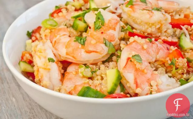 Saladas sérias: camarão vietnamita e salada de Quinoa