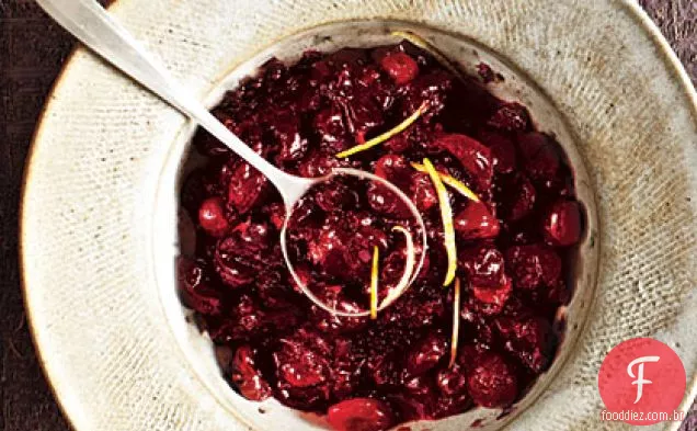 Molho de Cranberry com Cassis e cerejas secas