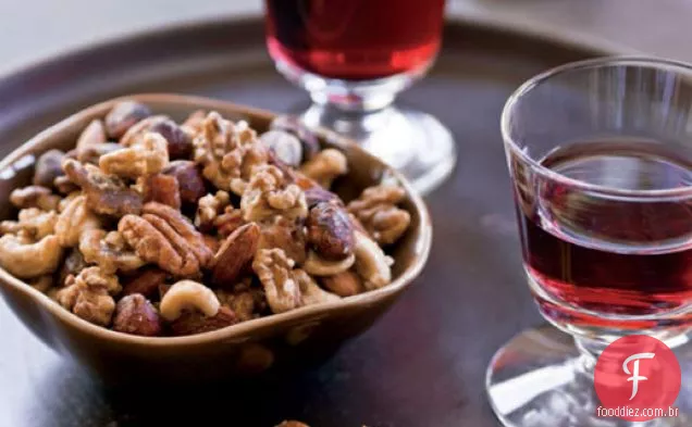 Sara Kate Gillingham-as nozes temperadas com bacon de bordo de Ryan