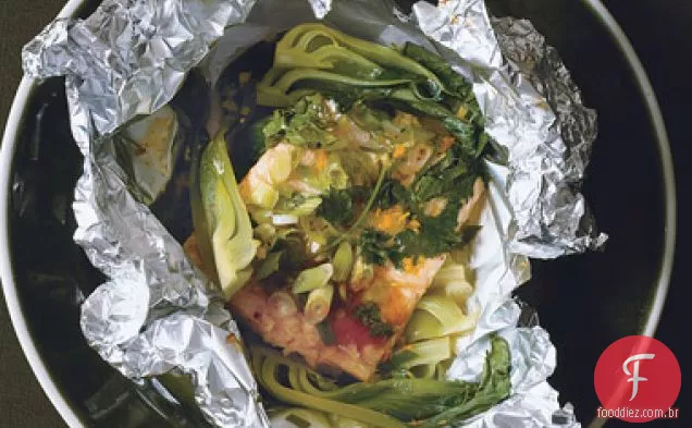 Salmão com Hoisin, laranja e Bok Choy