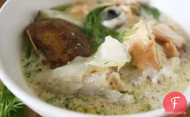 Sopa De Cabeça De Salmão