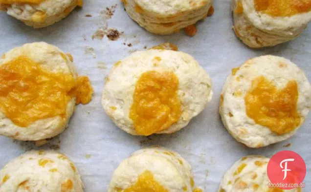Pãezinhos De Queijo