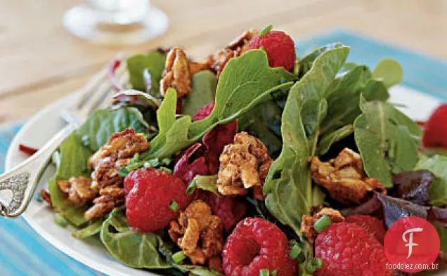 Mesclun com bagas e Amêndoas com especiarias doces