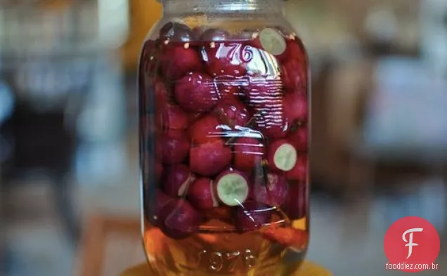 Uvas Vermelhas Em Conserva