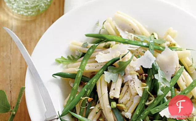 Salada De Macarrão De Feijão verde com vinagrete de limão-tomilho