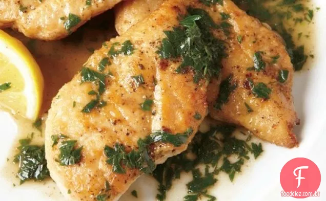 Costeletas de frango de Mark Bittman com molho rápido