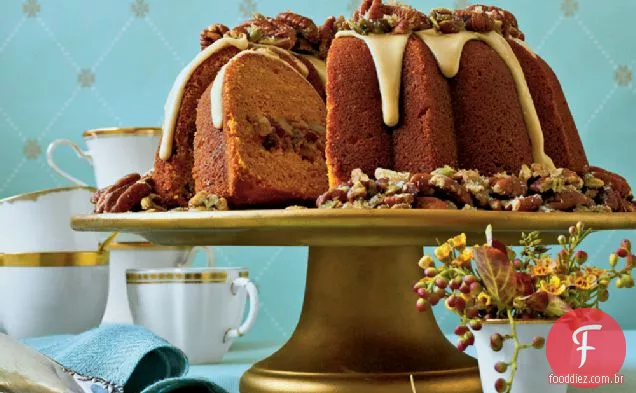 Cranberry-Maçã-Abóbora Bundt
