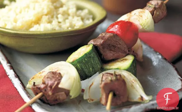 Kebabs De Cordeiro Marinado Com Iogurte