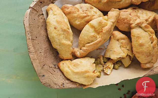 Empanadas Bolivianas (Salteñas)