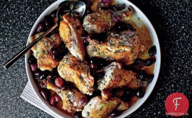 Smitten Kitchen's Harvest Frango Assado com uvas, azeitonas e alecrim