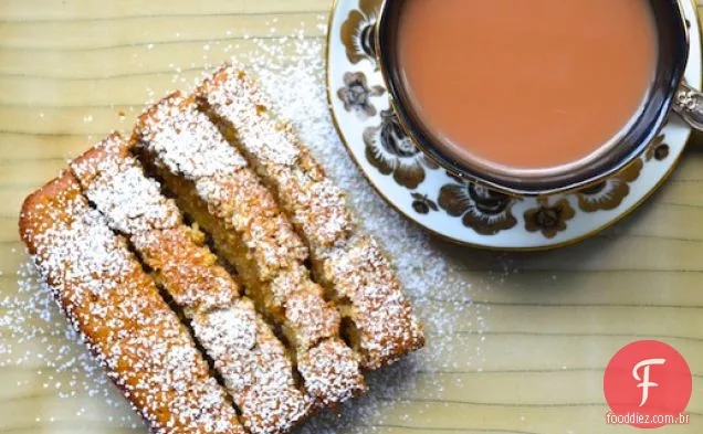 Bolo De Chá De Passas