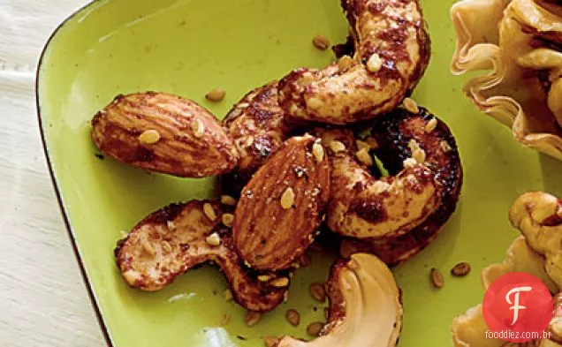 Nozes Asiáticas doces e picantes