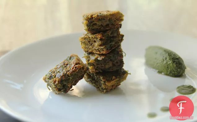 Bolinhos De Coentro (Kothimbir Wadi)