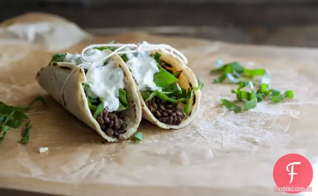 Tacos de lentilha e acelga (com tortilhas caseiras)