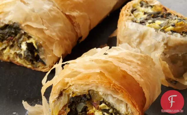 Strudel de acelga e queijo de cabra com sabores indianos