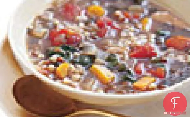 Sopa de cevada e lentilha com acelga suíça