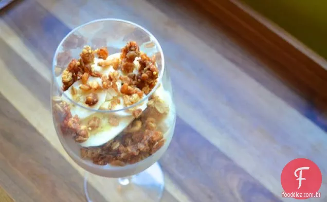 Iogurte grego Panna Cotta com granola Streusel