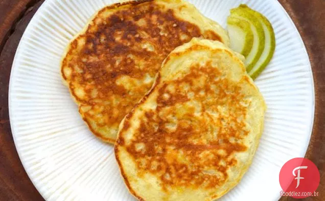 Panquecas de Rum e pêra