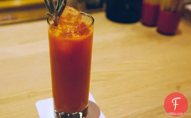 Rouge Tomate's Velvet Sunrise