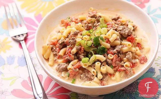 Cheeseburger macarrão com queijo