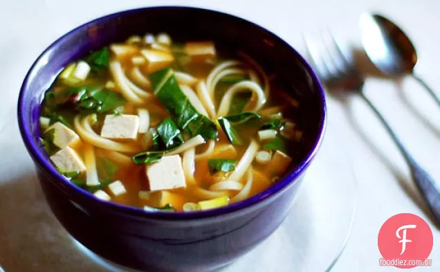 Sopa Rápida De Macarrão Udon