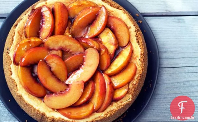 Cheesecake De Pêssego Assado Com Bourbon