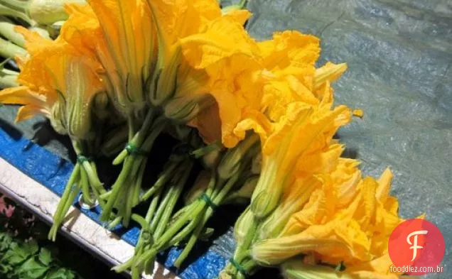 Francês em um Flash: Tagliatelle com flor de abobrinha Pistou