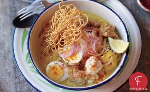 Bolos de peixe e bolas de peixe de Naomi Duguid