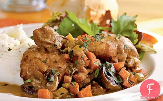 Frango com cerveja escura (Coq à la Bière)
