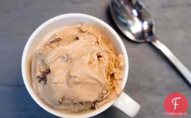 Leite Maltado Toffee Crunch Ice Cream