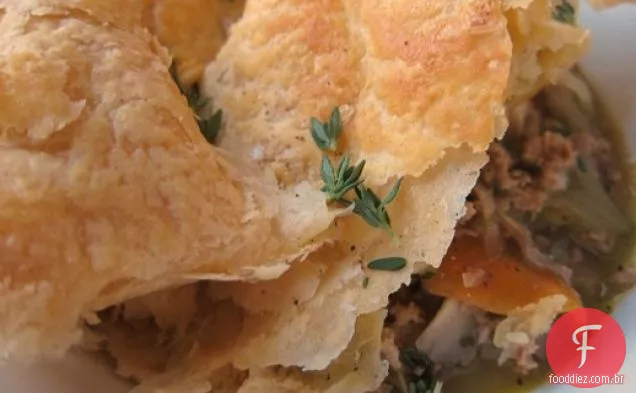 Torta rústica de peru e vegetais