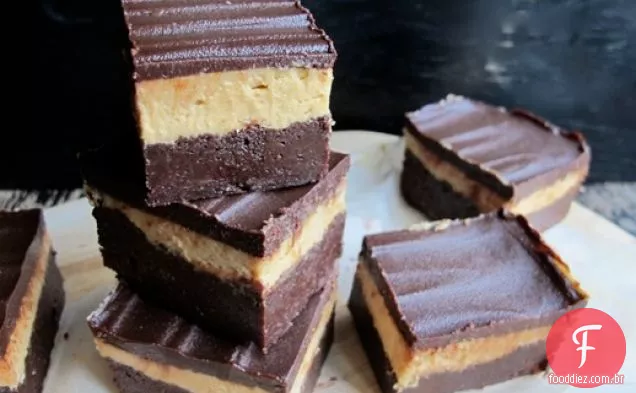 Brownies De Manteiga De Amendoim De Três Andares