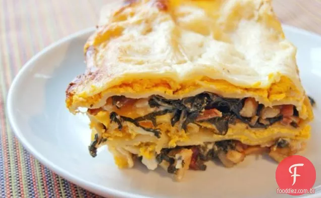 Lasanha de abóbora com verduras assadas com Bacon e bechamel
