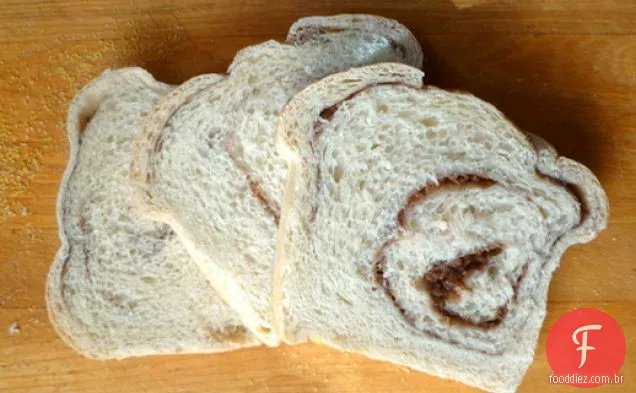 Cozimento Do Pão: Pão Do Redemoinho Da Manteiga De Maçã