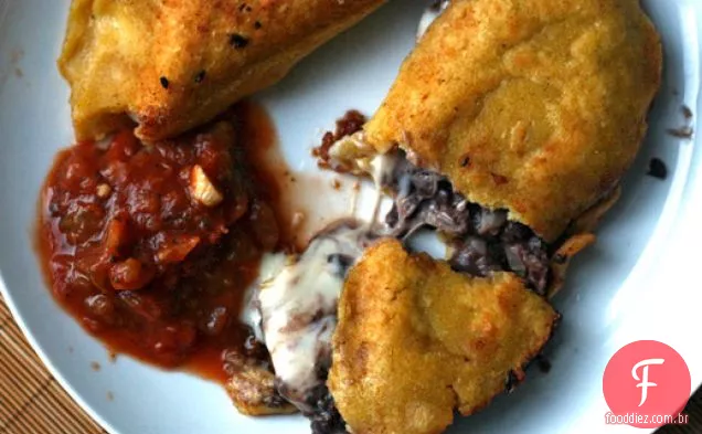 Jantar Esta Noite: Tlacoyo Masa Pockets