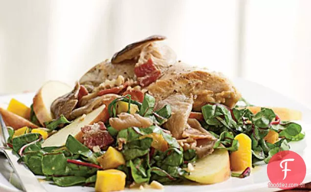 Frango assado na panela, abóbora e salada de acelga com vinagrete de Bacon