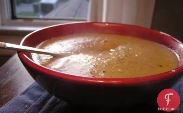 Jantar Esta Noite: Sopa De Batata-Erva-Doce Apimentada