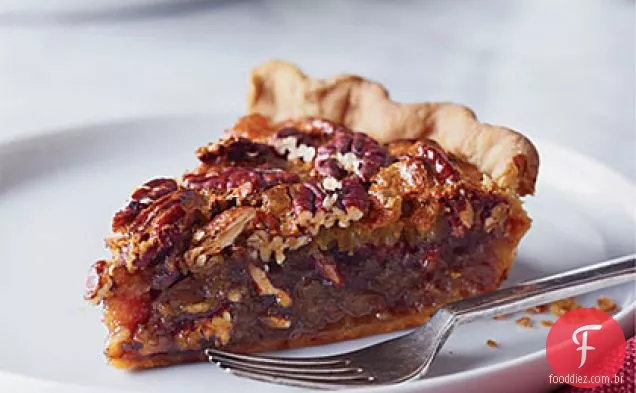 Torta de noz-pecã com gengibre cristalizado e Rum