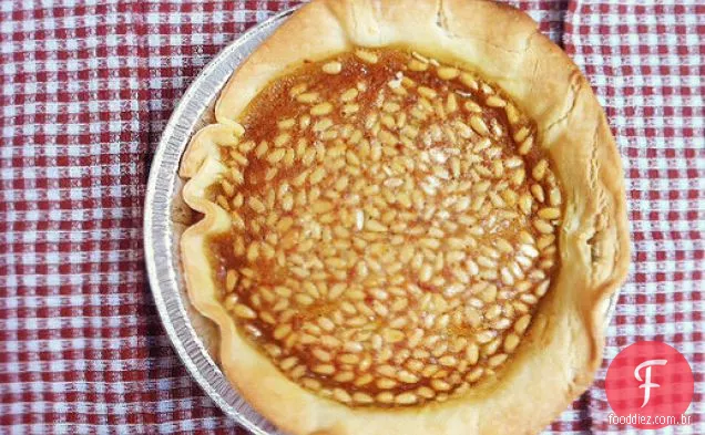 Torta De Anis De Mel De Pinhão