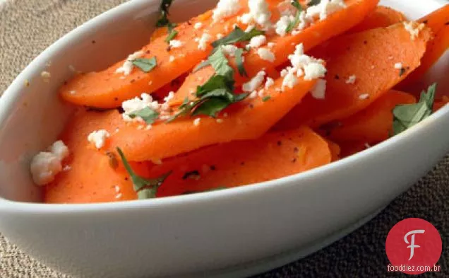 Salada De Cenoura Picante (Houria)