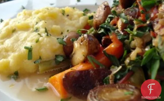 Ragu De Espargos Vegetarianos Com Polenta