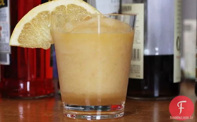 Camomila, Bourbon, xerez e toranja Slushito