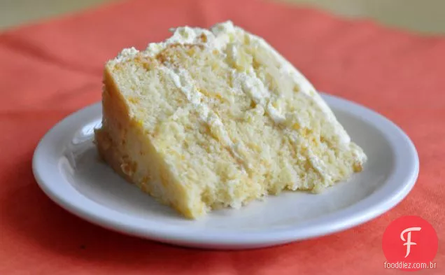 Pig Pickin ' Cake (Bolo de laranja mandarim com cobertura de chantilly de abacaxi)